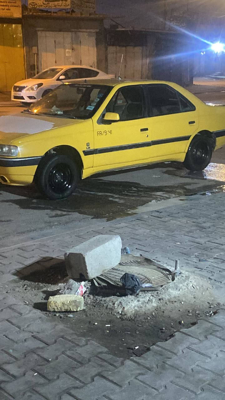 السلام عليكم بيجو 405 للبيع مديل 16 مكينه كلشي جديد بيهه البدي كفاله بس الباب ومرجع بارد دشبول عالي رايدهه ب40$ وبيهه مجال قليل مكاني خمسه ميل للستفسار على الرقم***********
