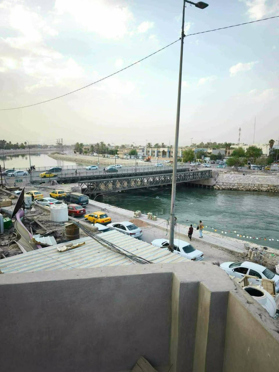 🏠 شقة للإيجار
✨ نظيفة ومناسبة للسكن
📍 باب  الحسين شارع الأطباء – مطلة على نهر الحلة مباشرة
💰 الإيجار: 250 ألف دينار شهرياً

تتكون من:
🛏️ غرفة نوم
🚪 كليدور
🍽️ مطبخ
🚿 مجمع صحي

📞 للاستفسار:
***********.         علي عذاب 
   ***********

🏢 مكتب الشمري
📍 نادر الثانية مقابل سكلة صدام
