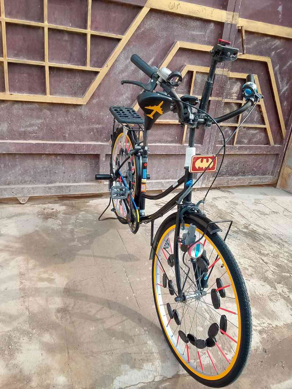 سلام عليكم باسكل 2018 شركة كلوفي 👻
جاهز 💯
تايرات جوابة جدد 👍
بريكات صفارة 🎭 
ستان مبايل ستان نص 🗿
كاسحة سرج قلاب 👀
الباسكل تاخذة كبل للشارع 🛣️
مكاني ديالى كنعان 🚧
السعر 150 وبي مجال 🤌💵
الشراي يراسلني خاص ويدلل 🌹♥️
بيع او مراوس بدراجة شحن 🤝


**إذا كنت صاحب هذا الإعلان وتريد حذفه لأي سبب، رجاءا أرسل رسالة إلى الدعم الفني**