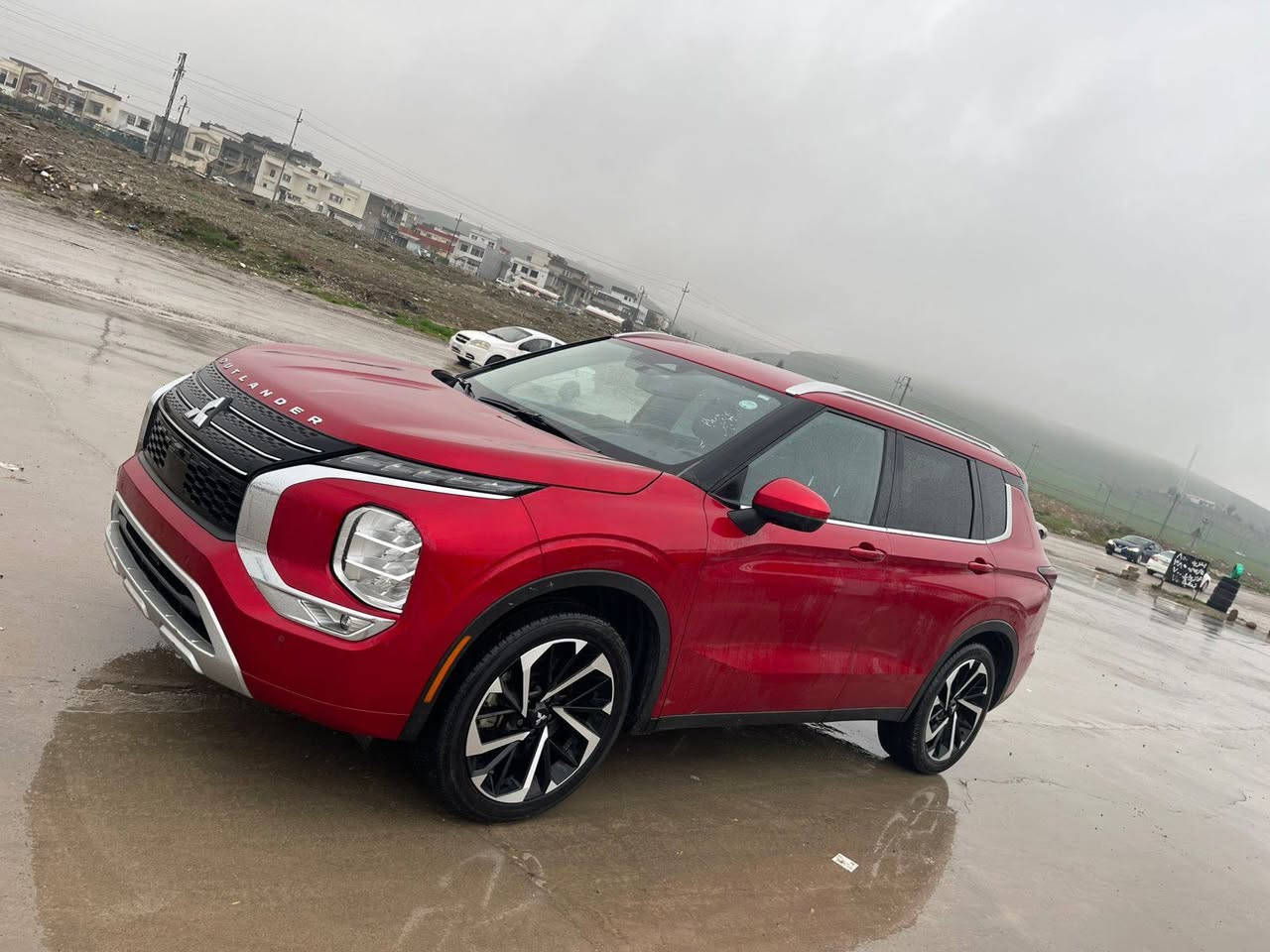 💥ميتسوبيشي اوتلاندر 💥فول ماعدا فتحة ،
موديل 2023 كاتي تترقم شيمالي فقط ،
*محرك 4 سلندر ، ماشيه  57  الف مایل ، 
*مقاعد 7 راكب💺داخل جلد بلادي ،
* فقط قبغ صندوق صبغ بدون دواخل بدون تعديل بدون ارباك  ،
*ايرباك مامفتوح بلادي شرط سیاره بدون ملاحضات وضع بلادي ،
*سعر مناسب 180$ ورقة 💵عنوان قضاء بردرش معرض جيهان ،
رقم تلفون و واتساب ☎️ *********** __ *********** ،
المواصفات SEL ♻️ فول بدون دبل و فتحە ،
* 5 كاميرات 360 درجه ،
*تبريد قطعيتن امامي وخلفي ،
*صندوق شفت كهربائي ،
*ابواب بصمه ،تشغيل بصمه ،
*بريك بصمه ، دبل سويج ،
*كشنات كهربايي و هيتر ،
*مرايه اشارة ورادار وكامره ،
*ويل كروم ، تحكمات استيرن ،
*اضاءات زيون كامل امامي وخلفي
*حساسات امامي خلفي ،
*رادار مانع تصادم امامي ، 
*دخول ذكي بصمه ،كروس سرعه ،
*كير شفتات خلف الستيرن ،
*وضعيات قيادة 6 ،
*هاند بريك بصمة ،
*نظام اوتو هولد ،
*نظام مانع الانزلاق ،
رقم الشاصي داخل المنشور ( JA4J3VA82PZ017718 )
