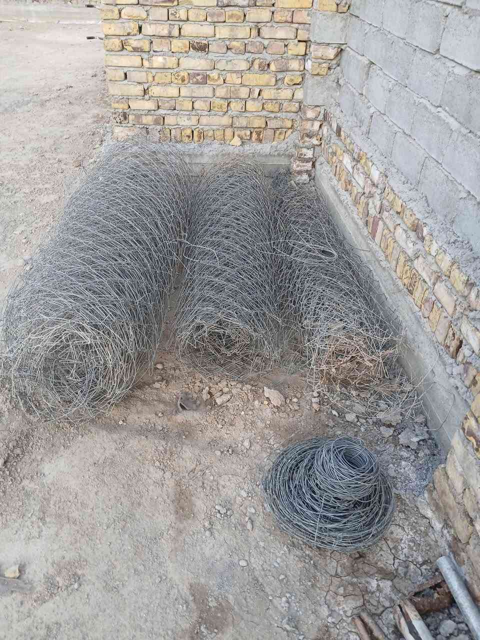 بي ارسي مستعمل للبيع مكان حله قرب جامعة بابل ***********
