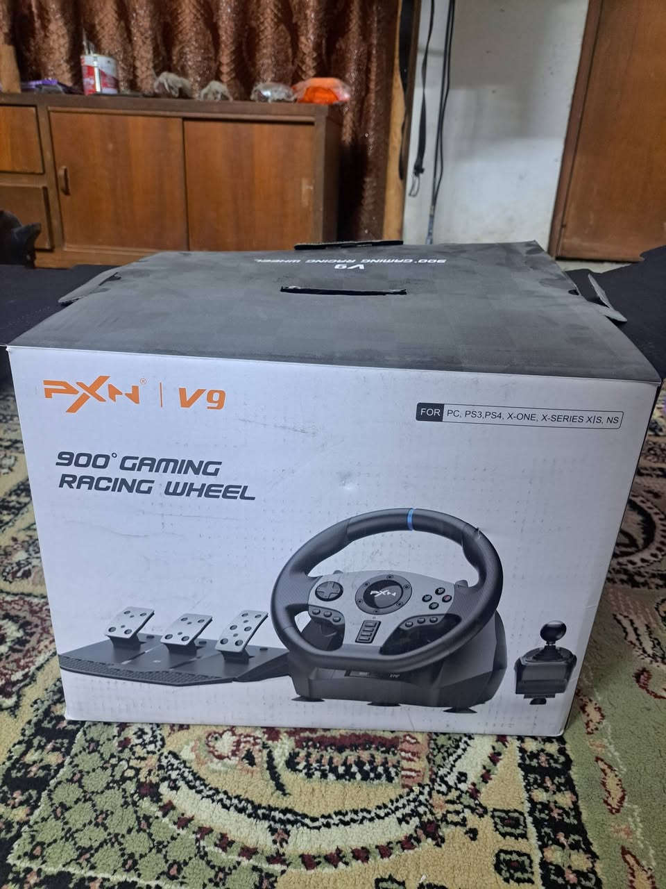 السلام عليكم عندي دركسون ( ستيرن ) للبيع نظيف جدا اخو الجديد يعمل على جميع الاجهزة ما عدا البلي 5 كما موضح بالصور .. آدمن بدون زحمة عليك وافق 
السعر على الخاص للتواصل واتساب 
***********
