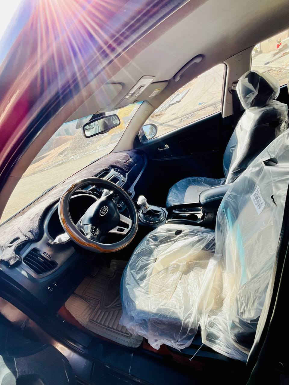 السلام عليكم  كيا سبورتج موديل 2014 رقم نجف شرط المداور السيارة جديدة كفالة من كلشي كير مكينة تبريد حدادية وتبريد مكانها النجف السعر 140/ رقم /*********** /ما متواجد بل فيس
