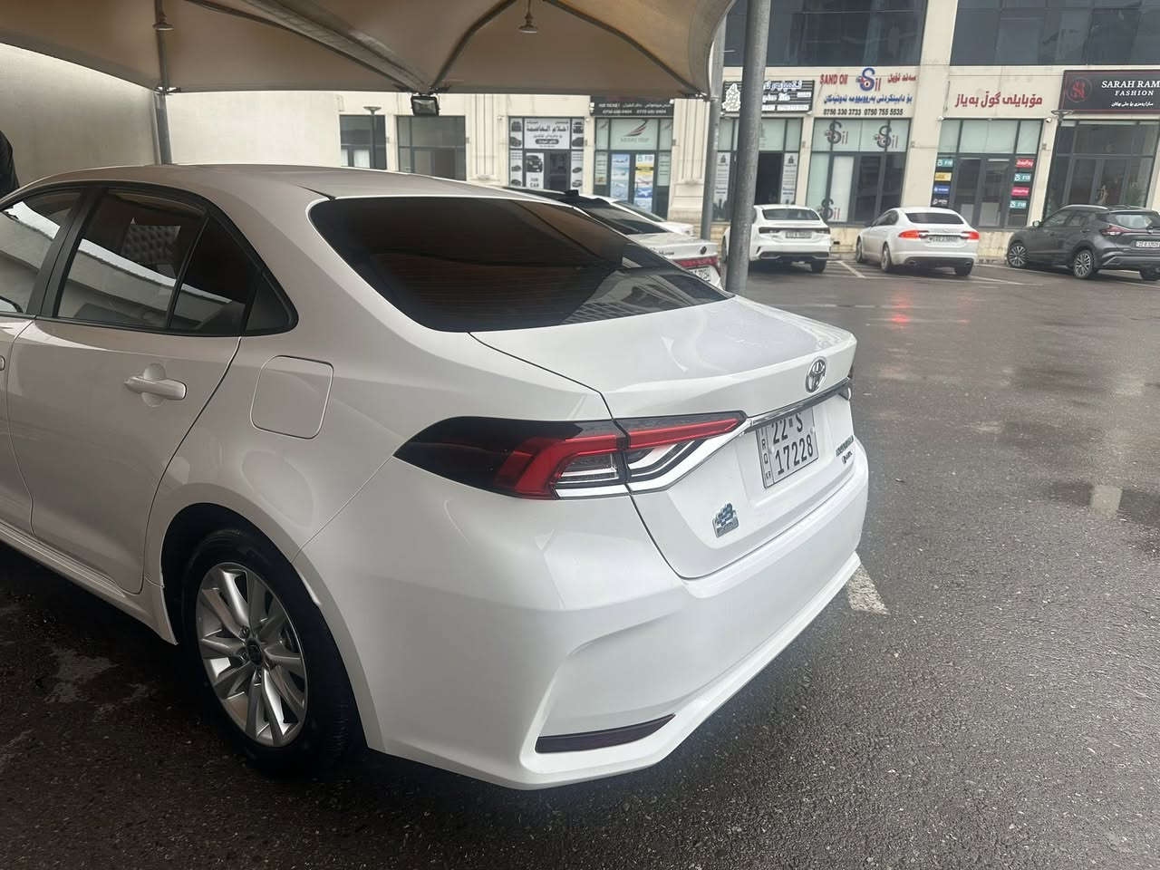 للبيع كورله هايبرد موديل 2025 مكفوله ماشيه 11000كيلو السعر 158 للاتصال عل الرقم ***********
