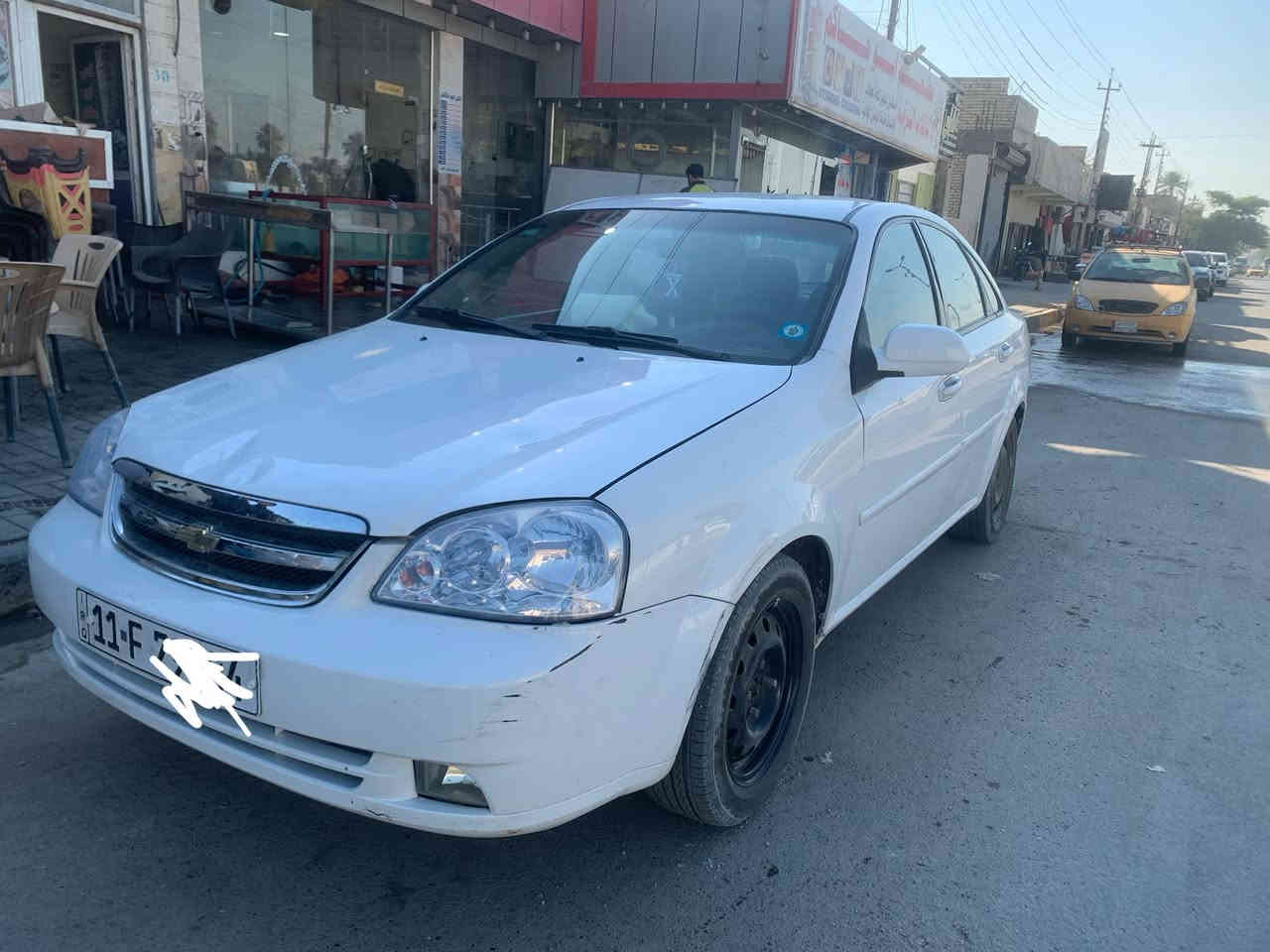 السلام عليكم اخوان أوبترا 2011 رقم بغداد أنكليزي بيها طخه بالمقدمه مو قويه  تبديل جاملغين وبنيد والسونار موجود بيها بارد بالجاملغ الخلفي تخم تاير جديد حداديه امامي خلفي جديده مكينه حاويه وتبريده ثلج 
رايده ب80 وبيها مجال ان شاء الله 
***********
