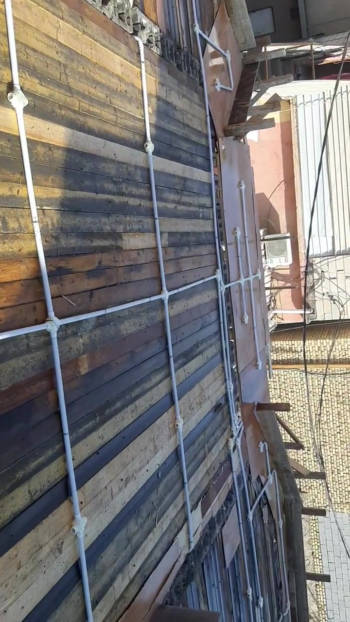 سلامزعليكم بناء نجارة وصب  تسليم هيكل. 
بلوك فرمستون طابوق
***********
