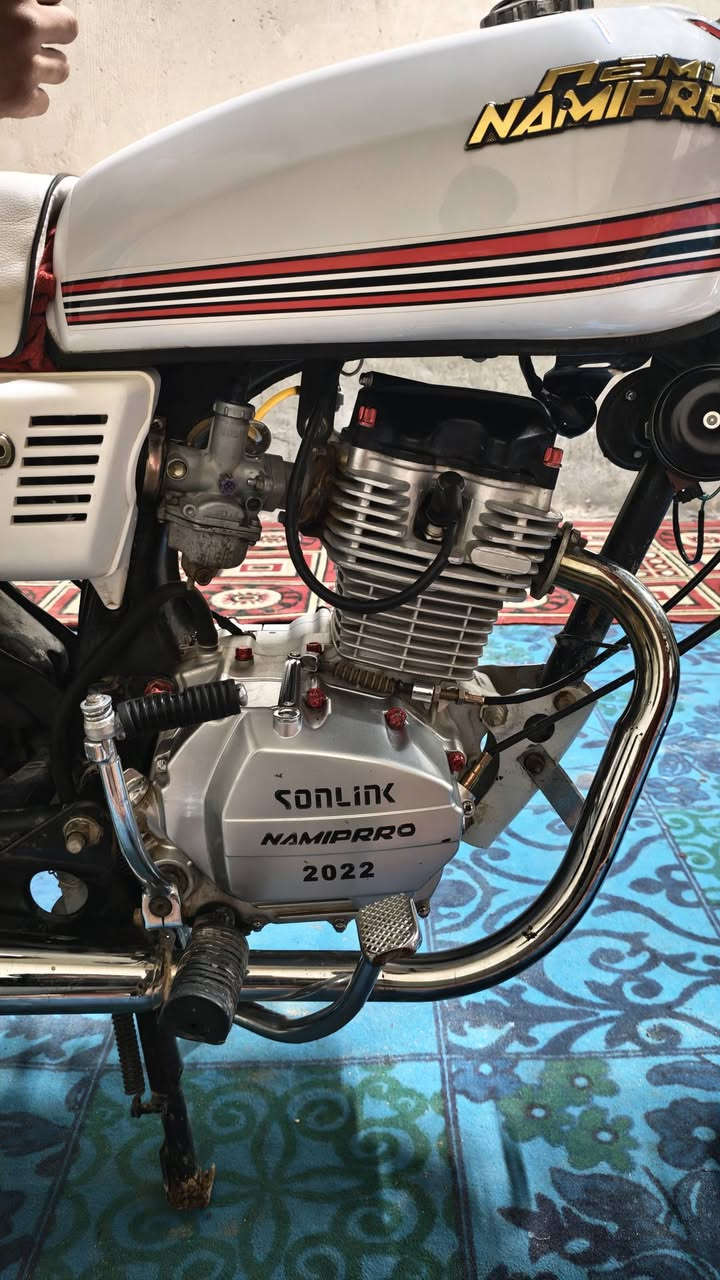 السلام عليكم دراجه نامه برو للبيع موديل 22 كفاله عامه المكان طريق نجف كربله عمود 270
السعر 950 التواصل رقم الهات و علا الصفحه ***********
