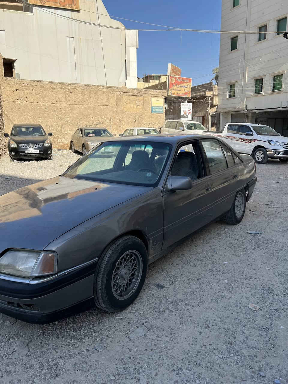 بيع مستعجل 📌📍
اوبل اوميكا لون رصاصي موديل 1991 مشروع وطني لحد 28 شرط تحويل بدون وكالة صبغ عام سياره نظيف وما بيها اي عيب مكينة وكير ما بيها اي عيب وسياره واكفه ما متعوب وسياره معمره وسعر 26 ورقة وبيها مجال بسيط عنوان كركوك شارع استخبارات رقم هاتف 
***********
