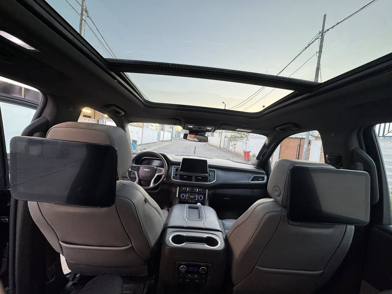 سلام عليكم تاهو 2023فئةLT فول(  1على 1)
السياره وارد.  خليجي. رقم بغداد بسمي. 
وكالة المنصور العلامه السوده. 
 السعر اربع شدات وخ
امسه وستين.  (٤٦٥$)
السونار بلصور
الاتصال ***********
الاتصال*********** -بي وتساب الاثير. وشكراً 
للمراسله عل فيس هاذه الحساب ستار الضالمي
