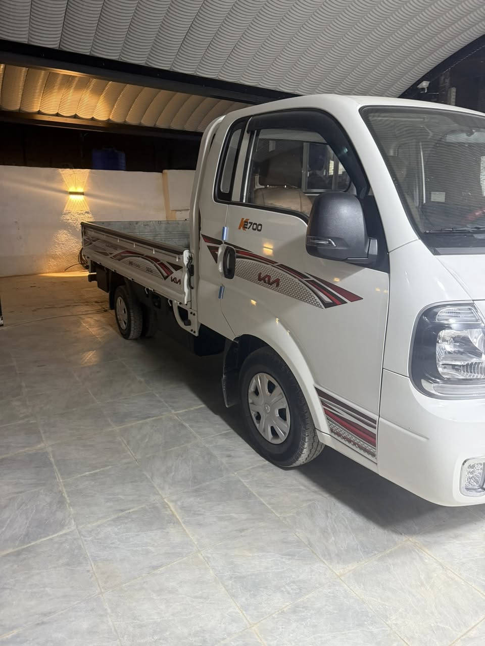 السلام عليكم
كيا حمل 2026 بغداد 

ماشية 2000 كليو فقط 

فول مواصفات دعامية خلفية 

غلاف بدي كامل مع دوشمة 

مكان السيارة بغداد ابو غريب 

السعر خاص او الاتصال ع الرقم 

***********

***********
