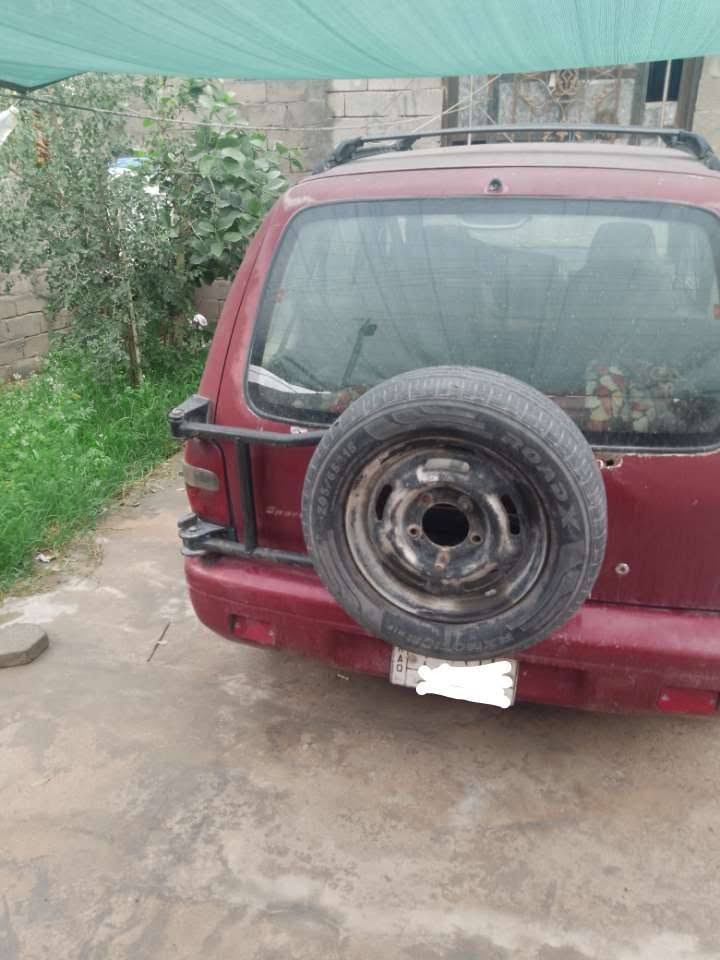 كيا سبورتج للبيع كير ومحرك ونجي اربعة خير من الله شاصي نضيف جام شغال باتري جديد رقم بصرة بس ماندل صاحبة ابيع كوم حديد ، السعر 20 وبيهه مجال السيارة موجودة بالبصرة لتواصل 
***********
***********
