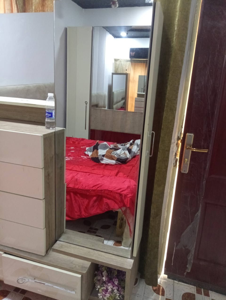 بالنجف 450 وبيها مجال.***********
