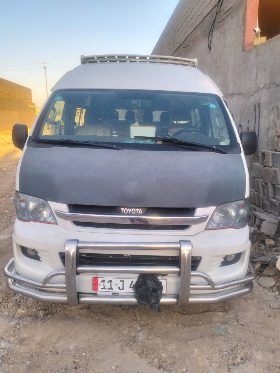 بسم الله الرحمن الرحيم 
سيارة جنبي ٢٠١٤ للبيع فقط 
عارضها 147 ورقة وبيها مجال حك الجية
السيارة باسمنا مصفرة هيئة وغرامات 
السيارة خير من الله بوجهك للشارع 
مكان السيارة بغداد بوب الشام 
تخم تاير گير اكسل كلة كفالة 
دوشمة جديدة مابيها اي نقص وباقي التفاصيل ذاكرهن بل فديو بيها ملاحضات بسيطة 
للاستفسار الاتصال ‭٠٧٧٠ ٠٦٩ ٥٠٩٨‬
