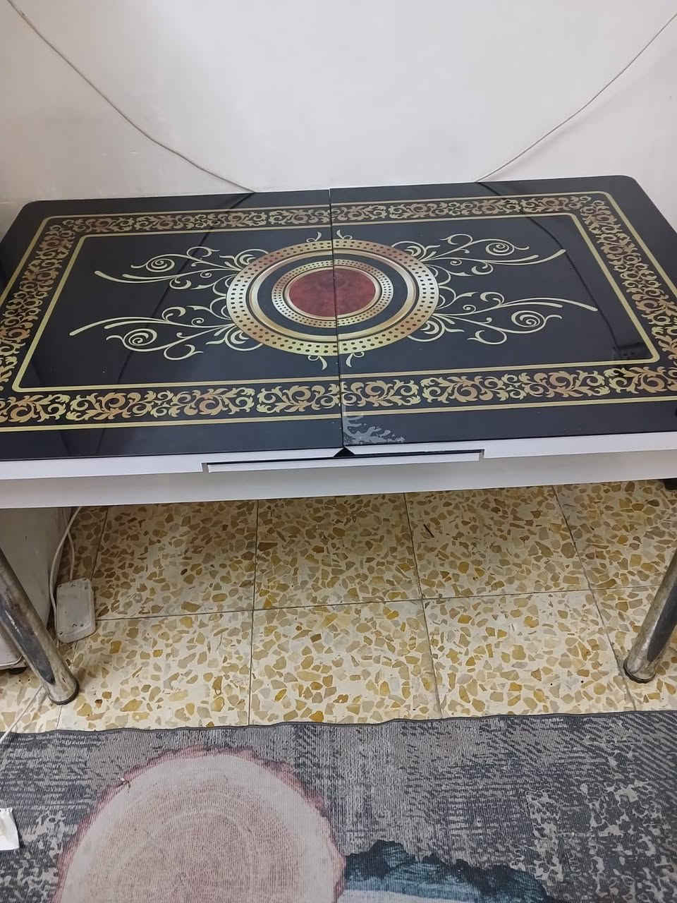 للبيع
ميز و ٦ كراسي 
مكاني حي حطين 
السعر ١٠٠ قفل


**إذا كنت صاحب هذا الإعلان وتريد حذفه لأي سبب، رجاءا أرسل رسالة إلى الدعم الفني**