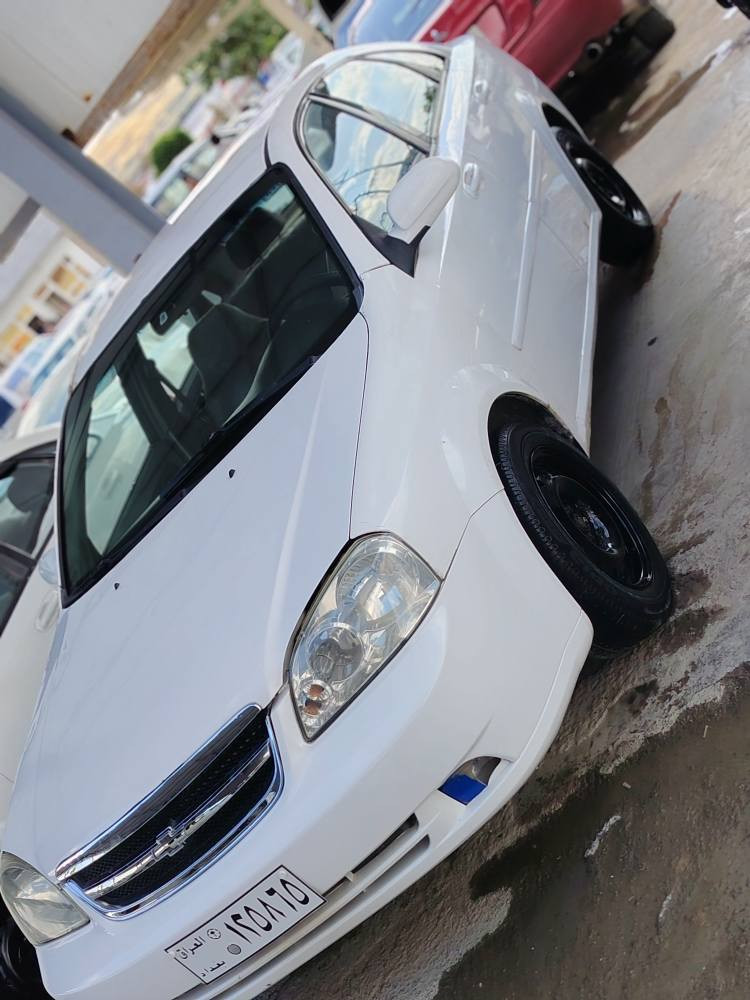 اوبترا مزايده ٢٠٠٩
به ناوي خومه وه 
***********
***********
توماتيك 
به شه رتي گيرو مه كينه 
بيش و دواي ده عمي نييه 
شان و سه قفي به شه رت 
زور توندو تول 
به شه رتي تراي و فحس و فيته ر
سليماني هه واري شار٤٢ معامه له السليمانية, العراق

