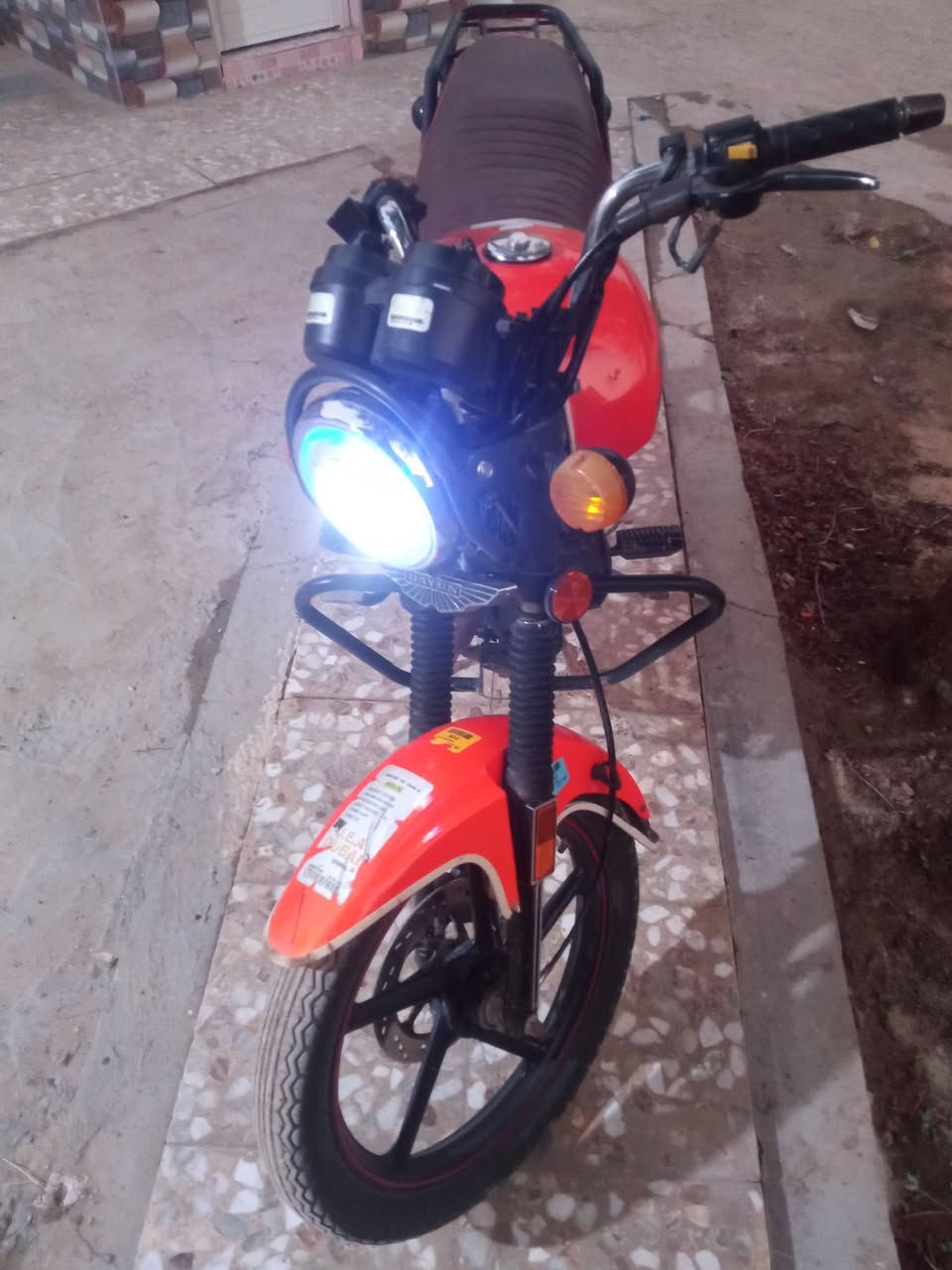 سلام عليكم دراجه دايون محرك200موديل 22اوراق اصولي مكفوله كفاله عامه كهربائيات كلها شغاله
بيه فطر بل جامه مال الدشبول اما الباقي كفاله
سعرها 1450وبيها مجال حك الجيه
مكاني بابل حله نادر3
رقمي ***********
