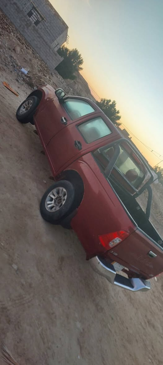 جنبي موديل ١٣ مكفوله من تبديل وضربه بيها فقط بارد قليل كير محرك نضيف لا تنقص ولا تبخر جاهزه ونضيفه مداور مباشر سعرها ٤٨ وبيها مجال قليل مكاني سماوه ***********
