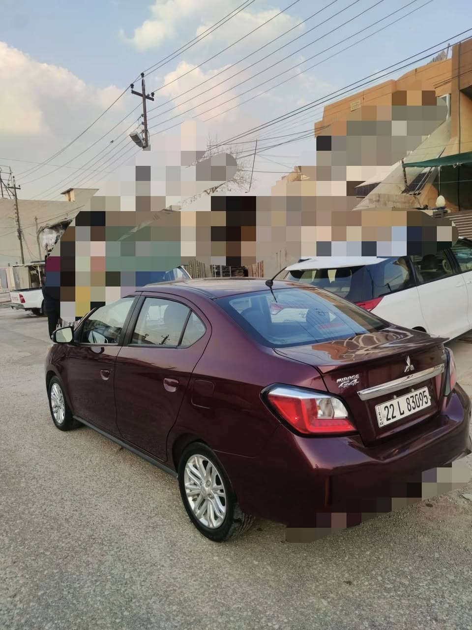 اعلئ فئه بالميراج G4 مواصفات SE Plus  قليل هيج سياره نظيفه وبهل المواصفات

-تطعيمات الكاربون فايبر الابواب

-گيج كاربون فايبر

-تطعيمات بالاستيرن لون اسود لامع

-لايتات امامي خلفي فول LED

-تشغيل بصمه
_دخول ذكي ابواب
 بصمه
_مرايات جانبيه LED 

 _ الصندوق بصمه

_مانع انزلاق 

_رادار امامي

_ كامره خلفيه

 _شاشه كار بلي 

_تحديد مسار

_ تحديد سرعه

_تبربد لمس

 _كشنات تدفئه وتبريد 

_4تايرات جدد مخليلهن🔥

_ماسحات اماميه Auto+ الاضاة اماميه Auto 

السياره وارد امريكي حادثها كلش حلوه جاملغ خلفي السكن صبغ وربع الباب وشبر بيها داخل  ضربتها كلش حلوه

السياره كبس امامي خلفي 

السياره بأسمي تحويل غرامات بشرط گير ومحرك حداديه كلها بشرط

للاستفسار اكثر اتصل *********** متواجد واتساب او كورك
مكاني اربيل أربيل, العراق
