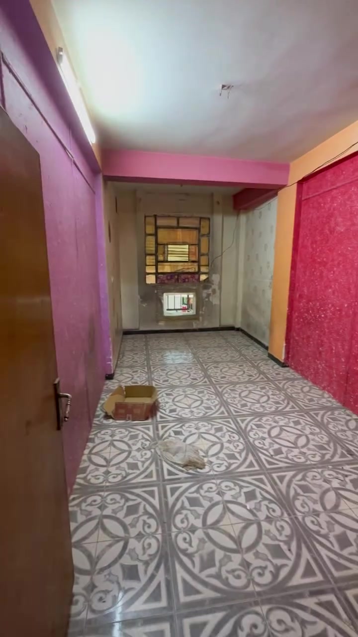 شقه للايجار طابق اول تحتوي على صالة مطبخ وحولي وغرفتين نوم وخدمات وبلكونه كبيره
العنوان الطالبيه شارع كليه الاداره والاقتصاد 

للاستفسار حيدر العادلي 

***********
