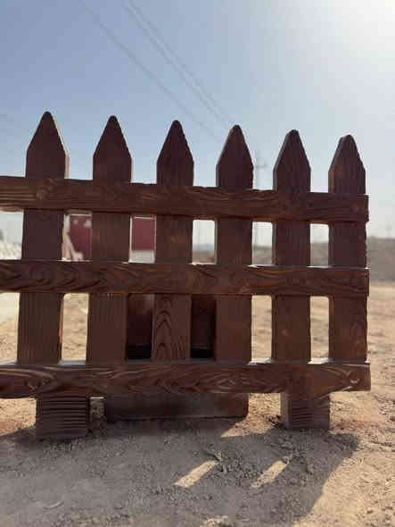 سلام عليكم يتوفر كافت انواع الحجر لتزين الحدائق🎄 جميع المنتجات مصنوعه من الكونكريت شرط تسليح حديد والاسمنت المقاوم الاملاح يتوفر بيع جمله ومفرد وتجهيز المشاتل بأنسب الاسعار  ويتوفر توصيل  موقع البصرة القرنه قرب جسر المعلق الشرش
رقم:***********. اسيا 
رقم ***********. اثير
