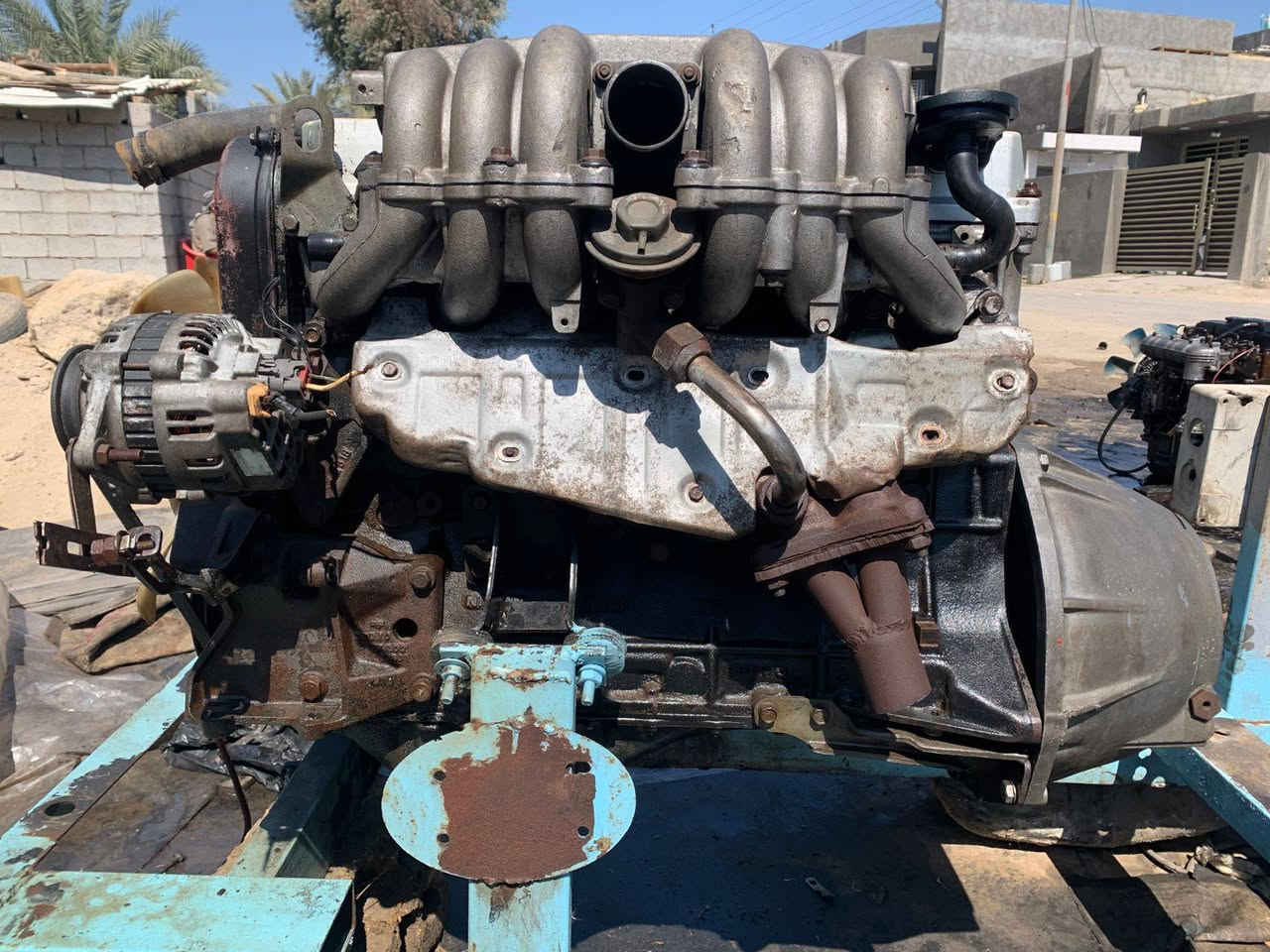 للبيع محرك نيسان مكان المحموديه الهاتف ***********
