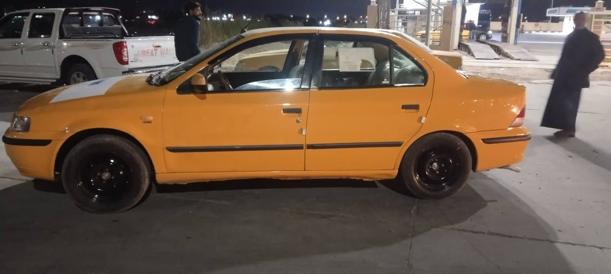 السلام عليكم مكلف بالنشر    سمند للبيع موديل 2011 رقم انكليزي بيه ضربه خفيفه جاملغ سياره نضيفه محركه خير من الله  السعر 33وبيه مجال  مكاني واسط  كوت  غير متواجد عل فيس بوك  هذا رقمي  ***********
