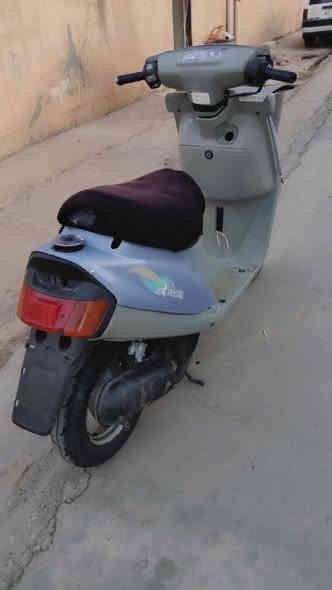 ياماها للبيع ماطور كله علابلاد بل شرط محرك ناعم فول نشاط كهربائيات وسلف كلها شغاله  بس نقص باتري شاصي شرط اكسل شرط ماطور كله بل شرط كفاله عامه سعره 150 بيه مجال قليل كركوك قادسيه الثانيه الرقم ***********
