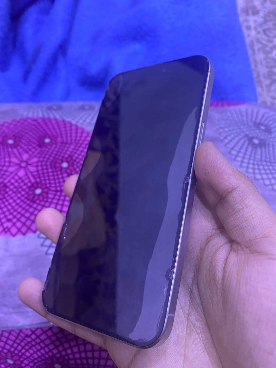 15 برو ماكس للبيع ذاكره 256 بطاريه 85 مكاني البصره المحاربين  رقم تلفون ‏‪***********‬‏ بي واتساب
