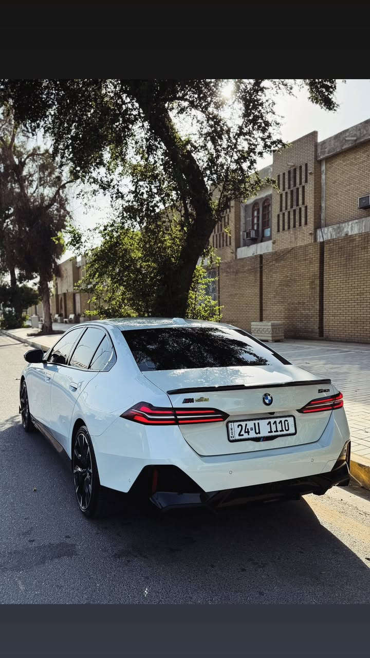 للبيع او المراوس BMW 530 M 2024 
امريكي كلين تايتيل رقم مميز كت M عليها
فول اعلئ فئه سنويه تضليل بنسبه 80% 
عداد المشي 36mi مكان السياره بغداد 

فول 1/1 
داتا شو  عدد كامرات 5 بصمه سلايد جلد 
كراسي كهرباء جنطه كهرباء شباك لد تدفئه
كشنات وستيرن الى اخر معروفه .... 🍂
-------------------------------------
الشراي يتصل او واتساب : ***********
 {{ 📍ملاحضه اقره التفاصيل قبل للتتصل }}
سياره كلين من الحادث والبارد والصبغ والفتح 
فقط جايه من الخارج بيها بيبنان ثنين وجاملغ 
كلين اثر شخوط يعني لامعجون ولاحادث ولافتح رقم الشاصي مرفق مع الصور مكان سياره بغداد
