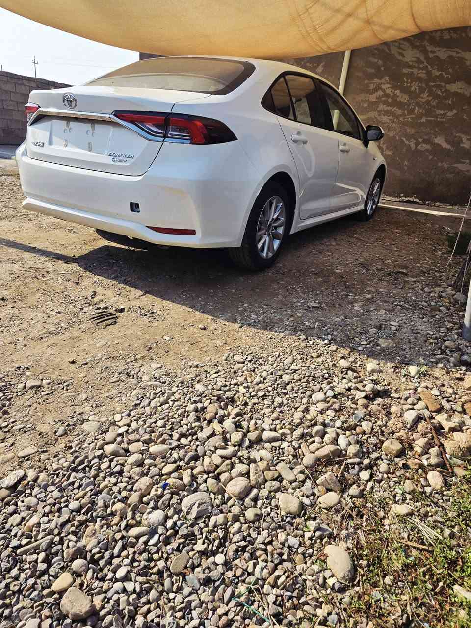 السلام عليكم كورلاه شكل الخليجي هايبرد
موديل ٢٥ 
زيروو
مرقم بغداد
فول مواصفات 
لسعر ١٦٤ 
مكاني بغداد للستفسار اتصل ***********
