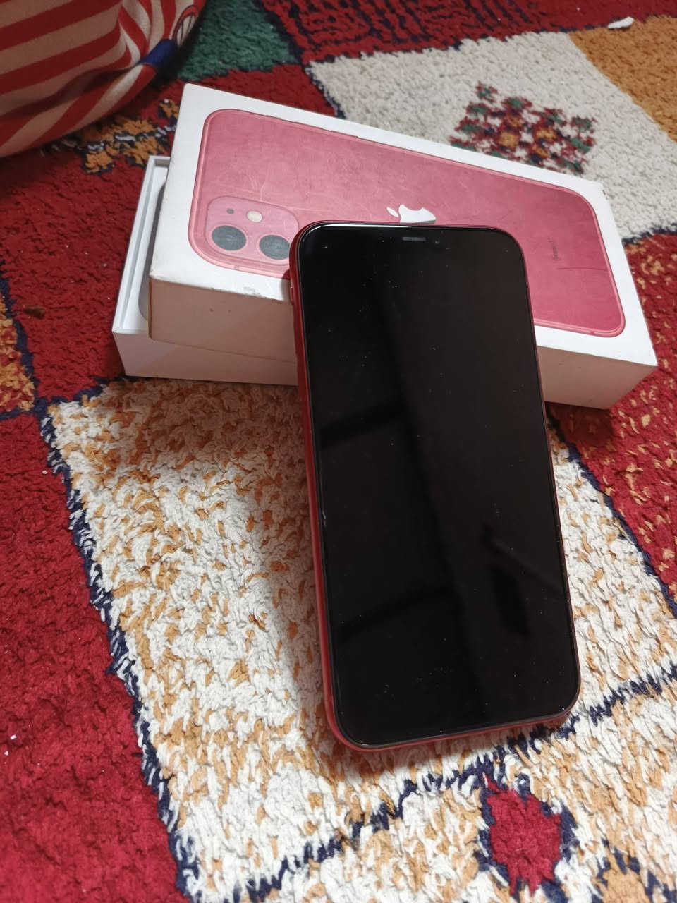 جهاز جديد مكفول حتى من الزللق ماداخل تصلح ولا مفتوح بطاريته 80 ابلاديه ذاكرة 64 عنوان بصرة حي الاصدقاء *********** السعر 200 وبيه  مجال
