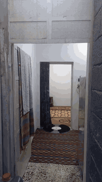 دار للبيع 40 متر خلفي الجريخي قرب حسينية اسد الله الغالب وملعب ابو ايمن قريب عل شارع الجريخي/ السعر 19 او بي مجال قليل /***********
