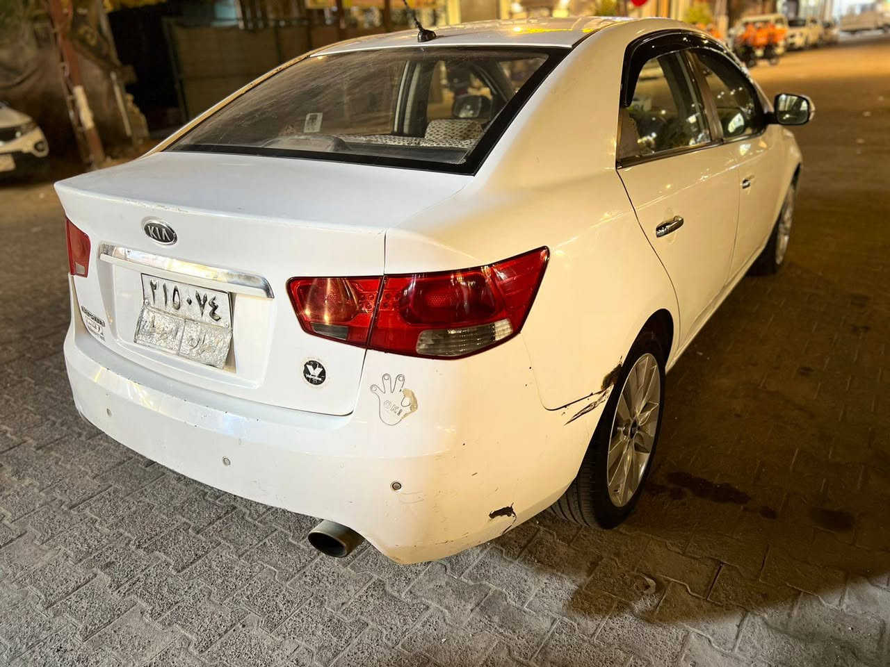 سيراتو ٢٠١٢ للبيع
السلام عليكم سيراتو موديل( ١٢ ) رقم اربيل بسم شركه جوهره الببخيت ورقه عل مداور ياخذون سياره جاهزه مكينه كير حداديه تبريد تيرات كهربائيات كلهن شغاله مال بيت بيها اربع قطع صبغ بس اني ابيع احزام أو بيها بردات بصيطه مابيها ضربه قويه شواصي تكم مكفوله محركها ١٦٠٠ خليجي السياره ترهم مراوس حسب القناعه أو انطي فرق بصيط هم عادي شفتاات بل ستيران والسيراتو معروفه مكانها بل نجف  تتفاصيل أكثر دخلي خاص ادزلك فديو موضح بي كلشي / *********** متوفر واتساب
