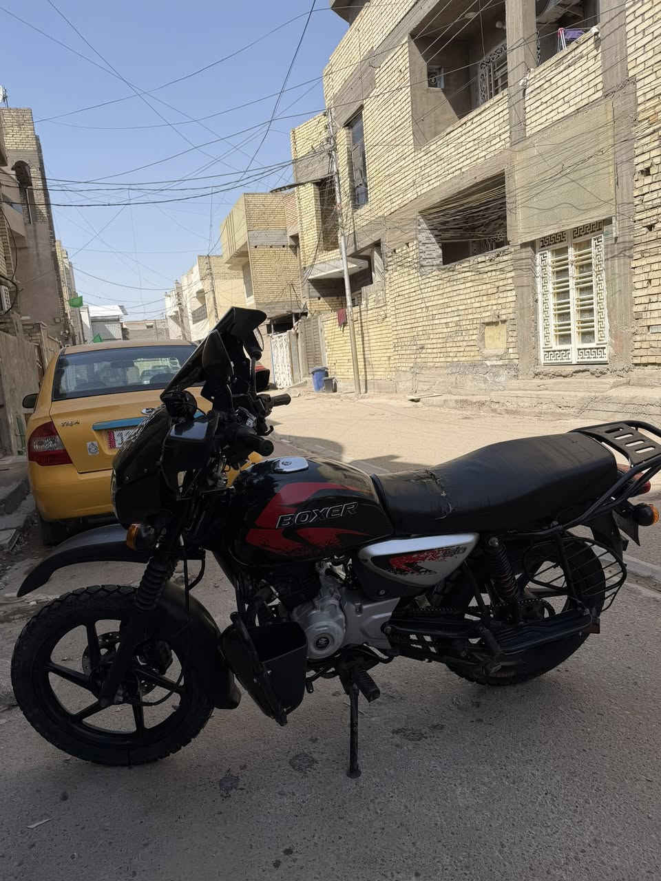 بوكسر ٢٠٢٣للبيع مرقم  وسنويه تحويل ثاني يوم كفاله عاكه الدراجه استعمال شخصي سعرها مليونين و٤٠٠ وبيها مجال مكان البلديات ***********
