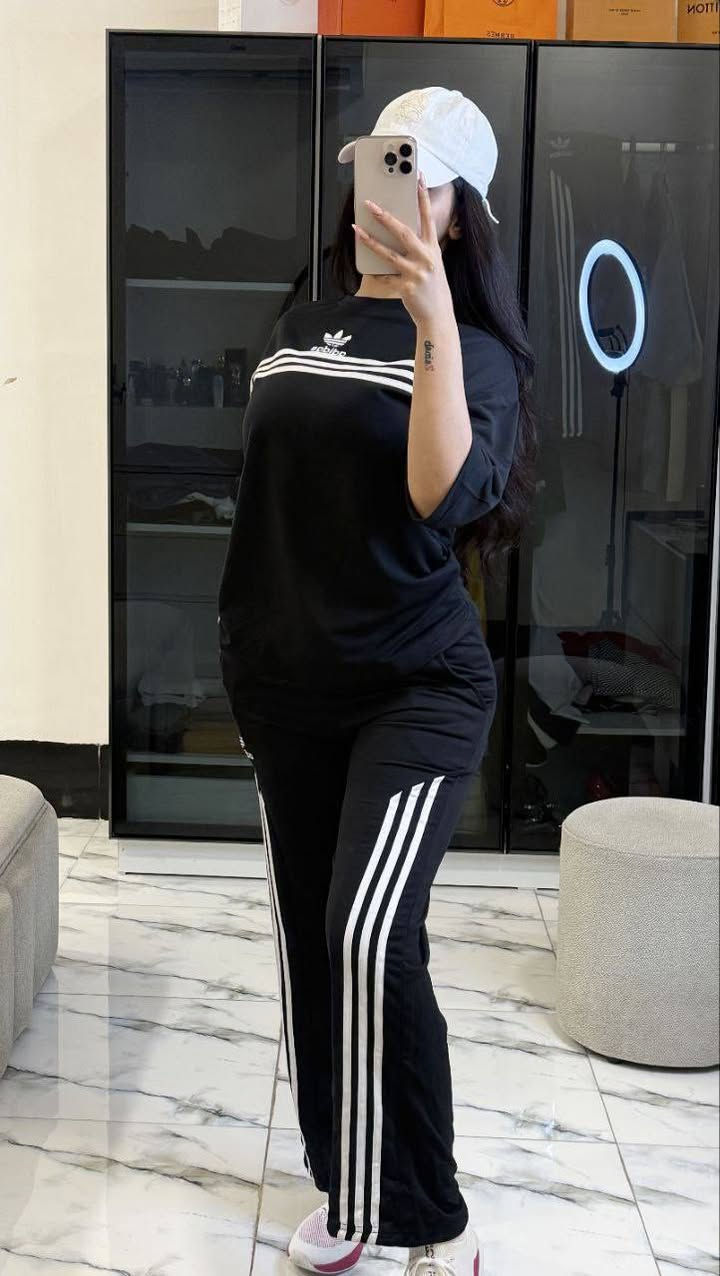 تراك نسائي رياضي
الخامة: توفيليس مطاط

القياسات:L. XL. 2XL.3XL

السعر: 12 ألف 

مع عرض التوصيل: 3 لكافه محافظات العراق


**إذا كنت صاحب هذا الإعلان وتريد حذفه لأي سبب، رجاءا أرسل رسالة إلى الدعم الفني**