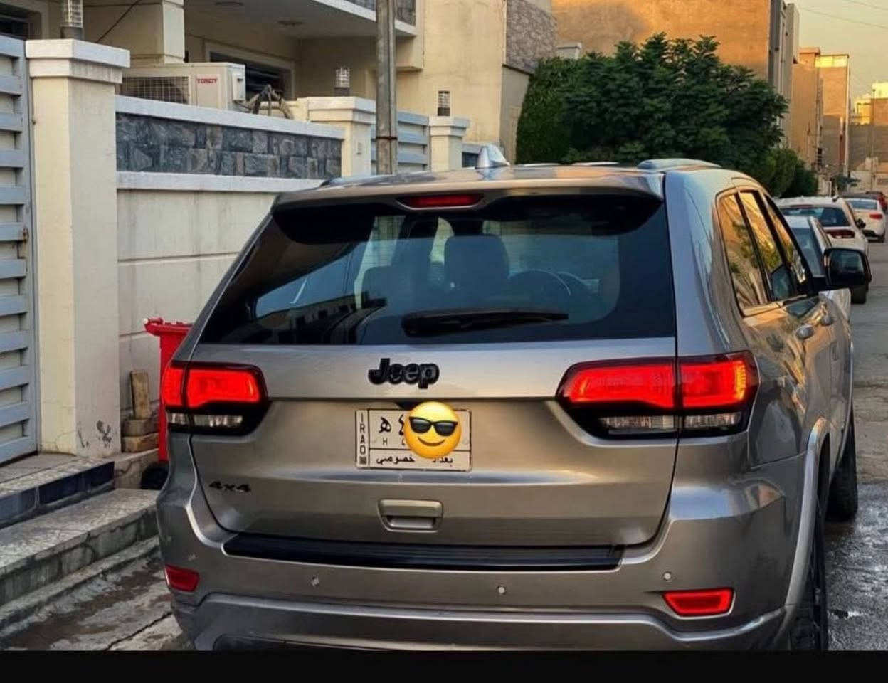 لارديو بلاك توب موديل2018 رقم بغداد  حادث امريكا موضح بلصور طخطخات صفحه السايق بدون دواخل ايرباك فقط البرده لا دشبول ولا دركه  
مواصفات البلاك توب معروفه  بدون فتحه شفتات سرعه كشن كهربائي كشن مخمل وجلد  شاشه كبيره  جنطه كهرباء
215 ورقه
***********
