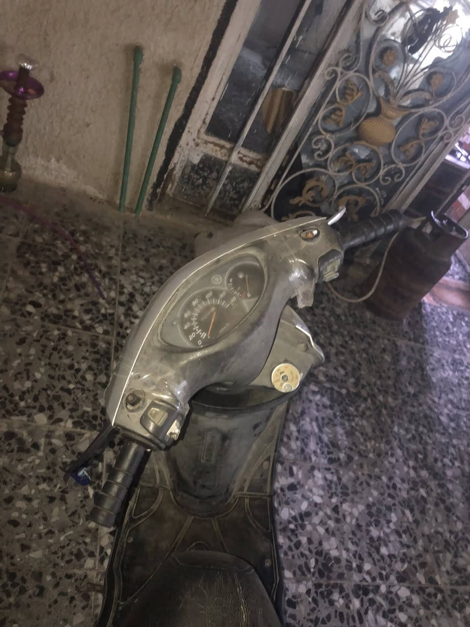 سلام عليكم دراجه كامله نكره سلف بكل وقت
كهربائيات كلها شغاله لايت عالي ناصي اشيار هورن قفل ستيرن معوزها شي شغل وكبل لشارع بيها خيط تبخير خفيفه 

سعرها 300 الف قفل بدون عمله جماعه 250 لا طبلي 

بغداد مدينة الصدر ***********
