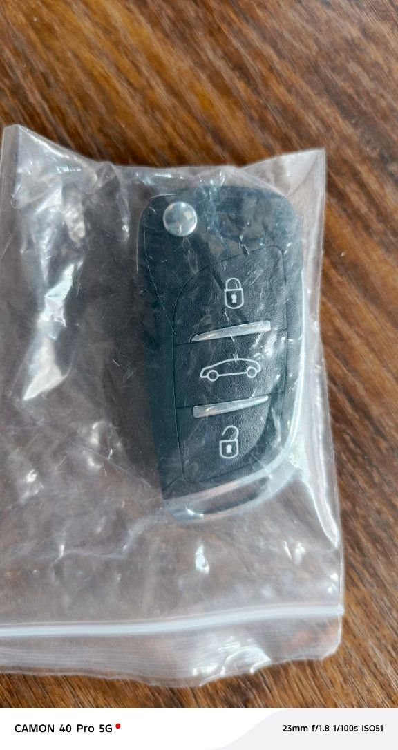 للبيع العدد ٧٠ قطعة
‏‪***********‬‏
