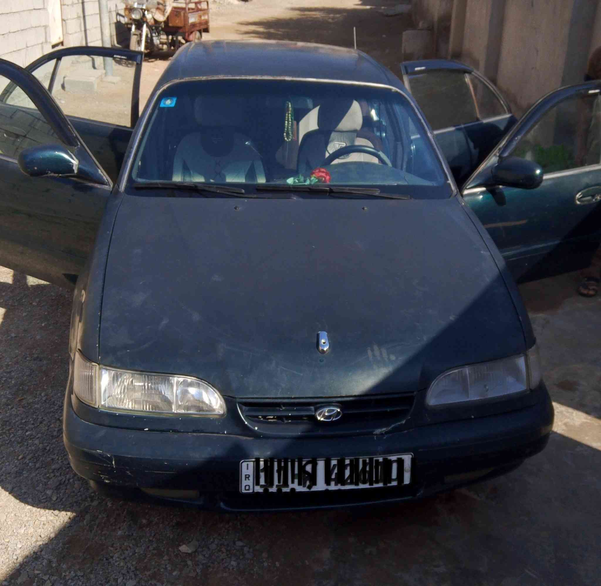 السلام عليكم سوناتا تو للبيع موديل 94 داخل نضيف كير اوتوماتيك محرك نضيف رقم انكليزي بغداد المكان ديالى المقداديه الهارونية للاستفسار على الرقم ***********
