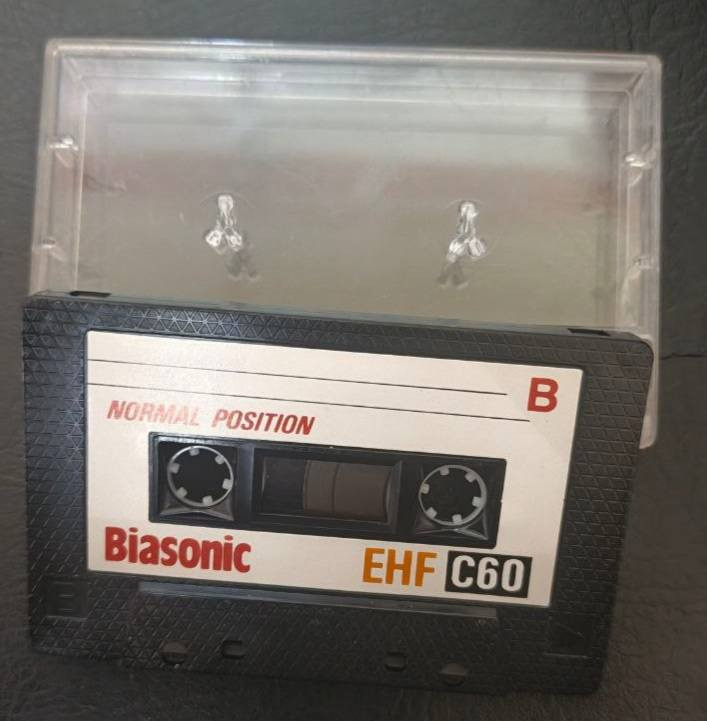 ماركات اصليه
عدد 25 
 سعر القطعه 2000 
محتوى منوع


**إذا كنت صاحب هذا الإعلان وتريد حذفه لأي سبب، رجاءا أرسل رسالة إلى الدعم الفني**