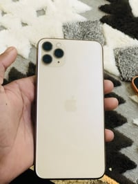 ايفون ١١ برو ماكس • ٢٥٦ • شاشة مبدلة اصلية