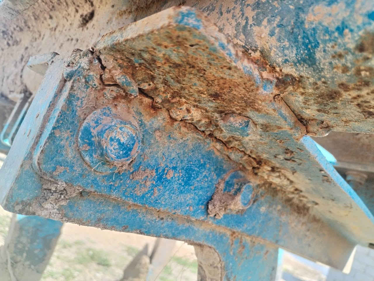 حرماشه حجم 11 نظيفه مكان واحد لحيم السعر 850 رقم الهاتف ***********
