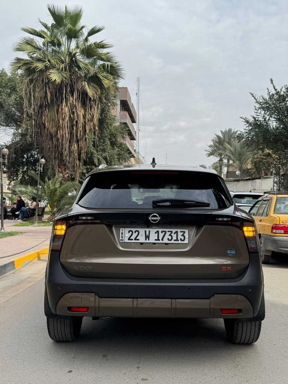 السلام عليكم
للبيع نيسان كيكس موديل 25 وارد امريكي رقم اربيل باسمي
فئة SR
مكينة 20 اربع كامرات بصمة هاند بريك بصمة كشنات جلد ومخمل رادارات محيطية حساس رجوع حادث السيارة الباب الخلفي ايرباك بردة وراجع سستم
بجم كبس صبغ الباب الخلفي السيارة جديدة ماشية تقريبا 16 الف كيلو
تحويل مظمون السيارة موجودة بغداد راغبة خاتون
السعر المطلوب 190 ورقة مرقم
للاستفسار ***********
