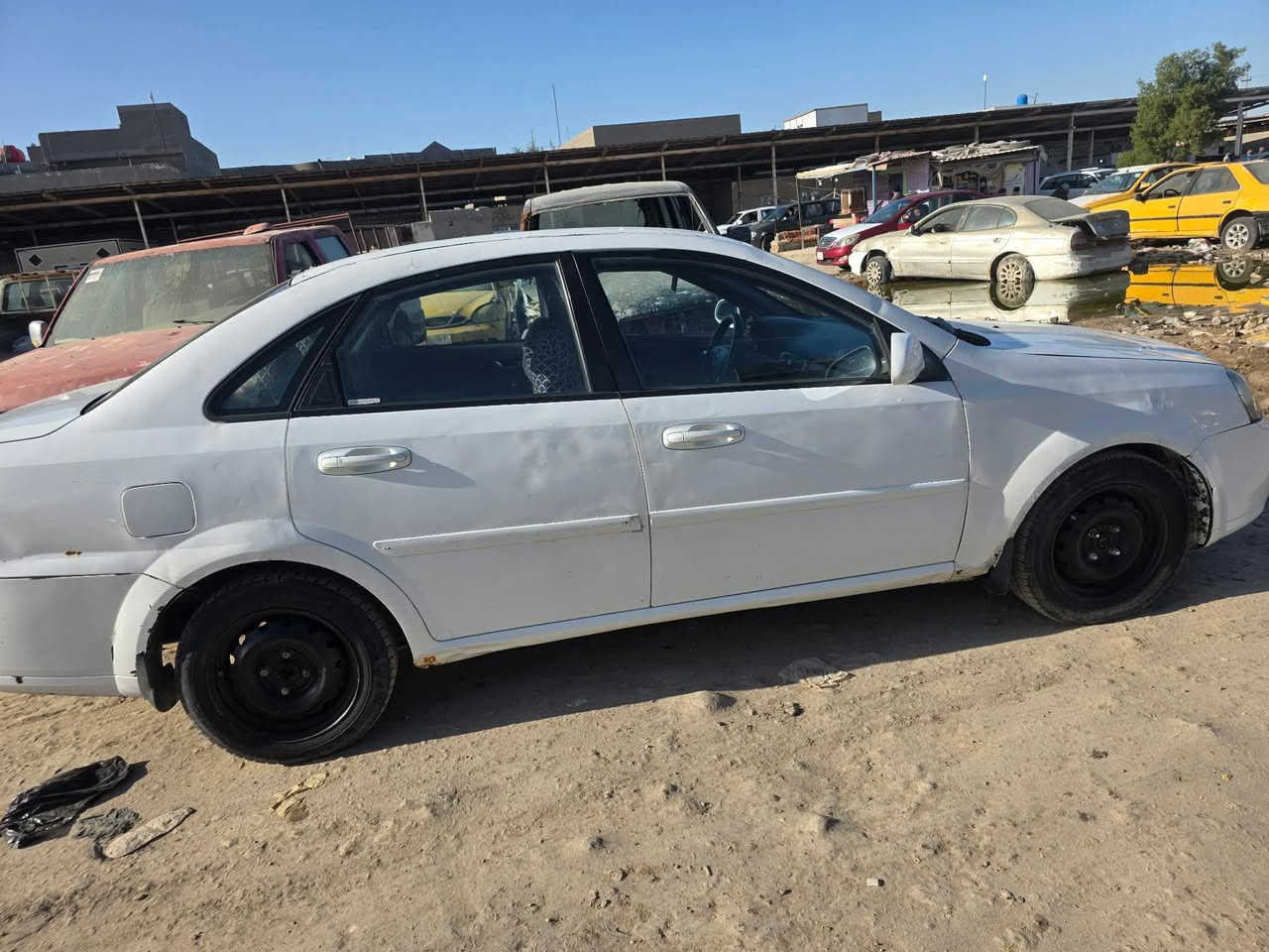 اوبتر 2011
بصره خصوصي 
سنويه ساقطه مالكها بصره 
يجي للسماوه للبصمه 
السياره مكلوبه 
تبريد شغال 
سعر ٤٠ وبيهه مجال مكلف بنشر 
رقم راعيها ***********
