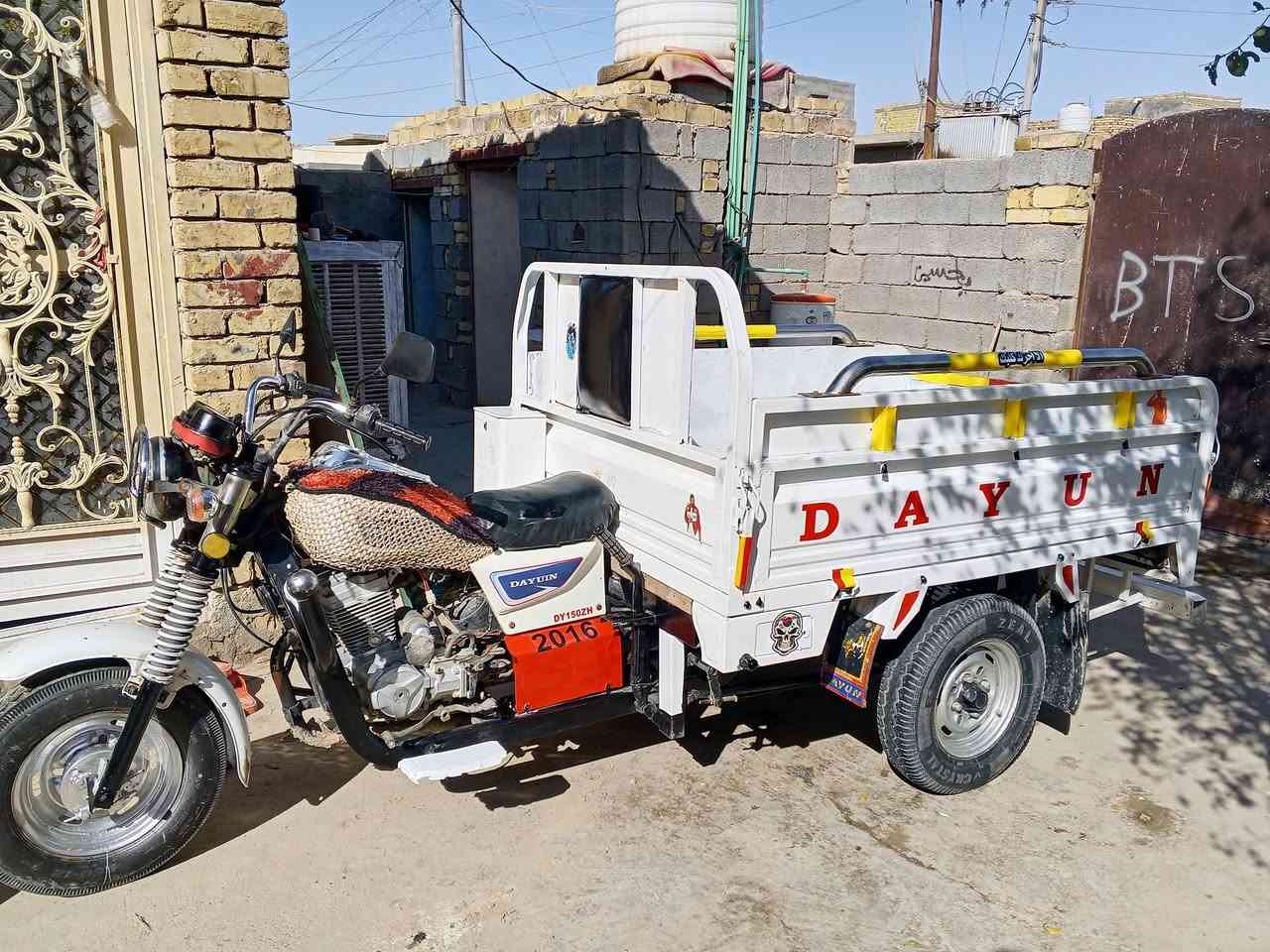 ستوته دايون موديل ((14)) اوراق اصولي وكيل من مجمع الكرار  محرك مبدل بستم فقط ولباقي كفاله عامه ستوته مال جناي مامتعوبه كهربايات عامه شغاله تايرات  جدد شاصي مكفول من جويت الحيم  ستوته ما تذب عليهن الف نكر سلف وطلع على باب الله  مكاني ذي قار ((قضاء الرفاعي  وهذه رقمي بي واتساب ***********
