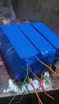 بطاريات ليثيوم فوسفات • ٧٢ فولت • دراجة شحن