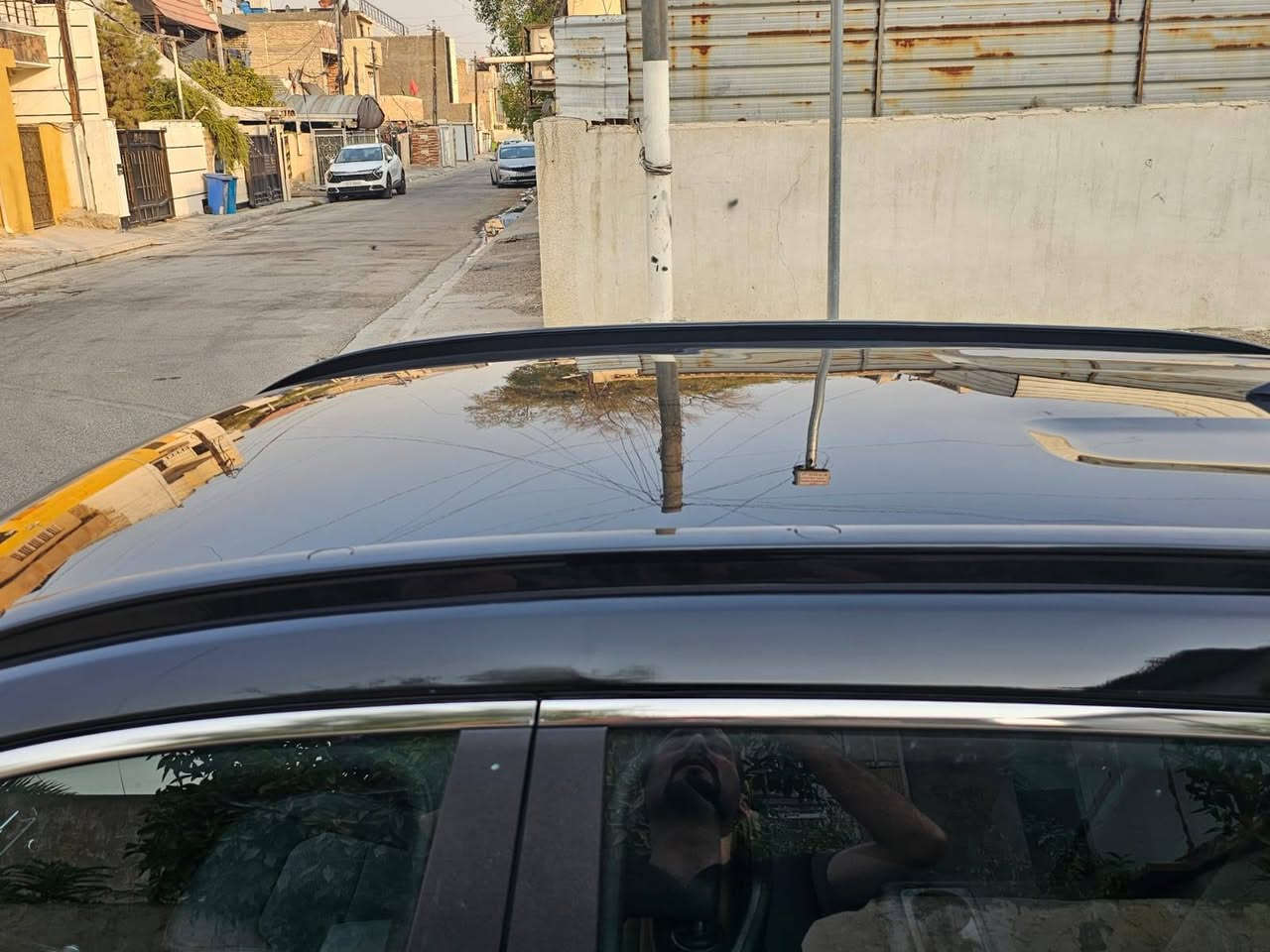 كيا نيرو موديل 24 محرك 1600 هايبرد - ماشيه 23 الف - ترقيم جديد - بدون ايرباك - حادث خلفي صبغ دعاميات وقبق جنطه وبارد بسيط بحافة القماره من الخلف فقط 
بصمه تشغيل مع بصمه ابواب - مري كهرباء رادار اشاره - شاشه ديجتال لمس - تحكم مقود مع شفتات استيرن - هاند بريك بصمه - تبربد قطعتين - كشنات تدفئه ستيرن تدفئه - مخارج usb مع Aux - اناره ترحيب ابواب - سعرها 157 وبيها مجال


**إذا كنت صاحب هذا الإعلان وتريد حذفه لأي سبب، رجاءا أرسل رسالة إلى الدعم الفني**