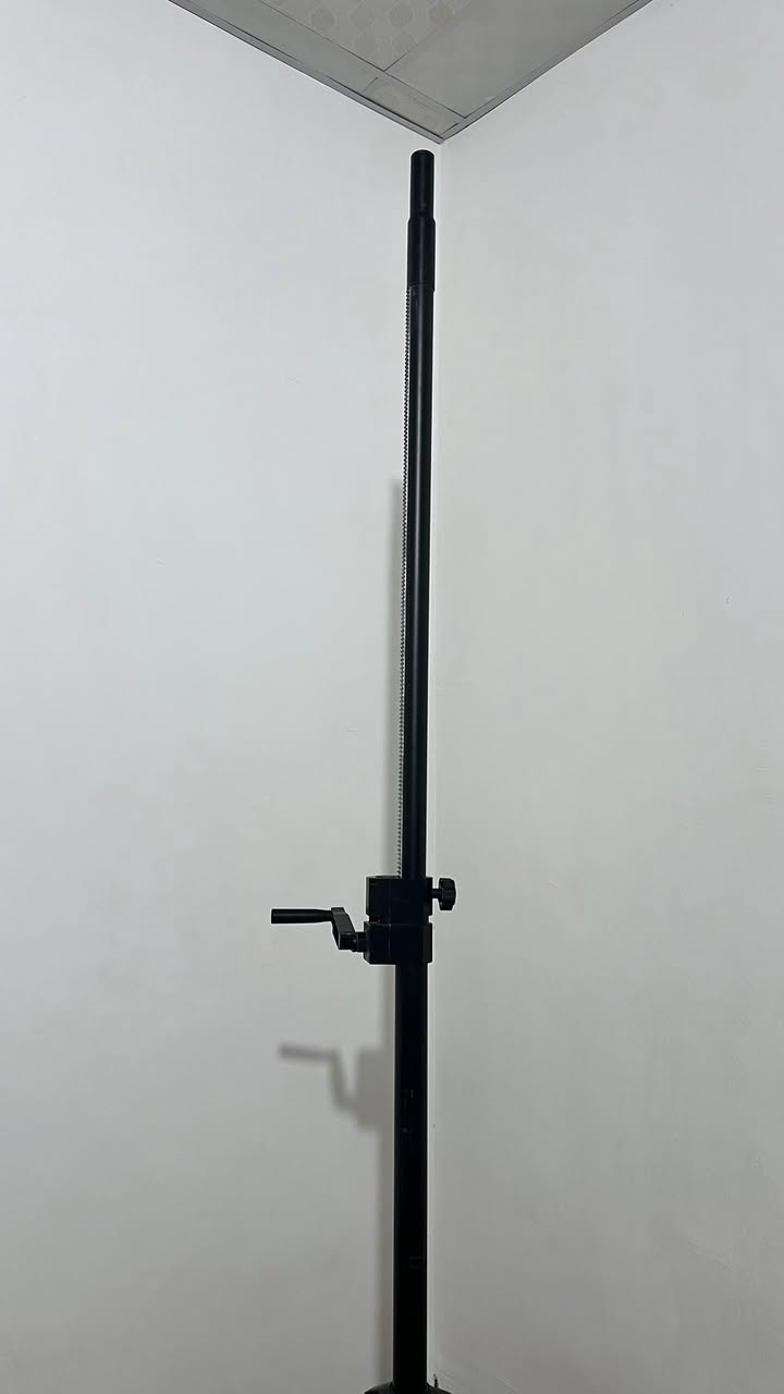 السلام عليكم استاند سماعات هايدروليك متوفر قطعتين


**إذا كنت صاحب هذا الإعلان وتريد حذفه لأي سبب، رجاءا أرسل رسالة إلى الدعم الفني**