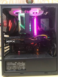 رايزن 7 1700 • XFX 580 8G • رام 16 DDR4