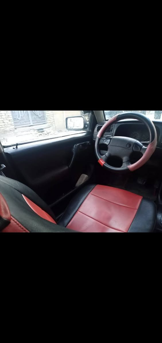 سلام عليكم ورحمة الله
كولف  ولوان اسواد 
مديل ٩٣  كير اوتو  محرك 200 بل طرش  صدر امامي وخلفي جديد  تبريد  ثلج  تفه  سيار كهربائي كله شغاله  ويل كب
 رقم بغداد  بسمي   شرط تحوبل   اي نقص ما بيه  سياره حلوه احله من صور   مروس حسب قناعه  45 بيه مجال ***********
